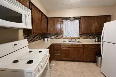 2047 Nokomis Avenue, Saint Paul, MN 55119 - Photo 5