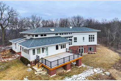 46180 Oak Hill Drive, La Crescent, MN 55947 - Photo 1