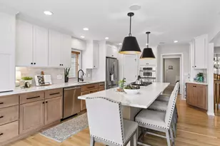 9773 Wedgewood Cir, Woodbury, MN 55125 - Photo 15