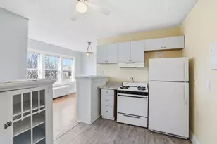 286 Van Buren Ave, Saint Paul, MN 55103 - Photo 3