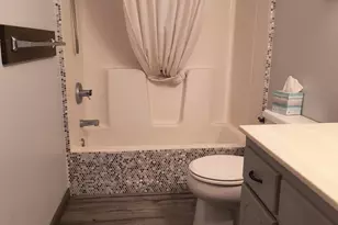 407 Suncrest Dr, Avon, MN 56310 - Photo 9