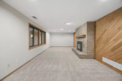 443 Salem Place, Mahtomedi, MN 55115 - Photo 31