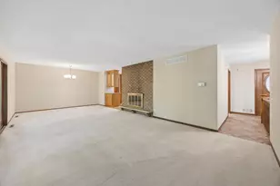 443 Salem Pl, Mahtomedi, MN 55115 - Photo 15