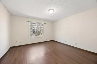 9720 Pleasant Avenue S, Bloomington, MN 55420 - Photo 11