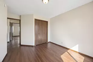 9720 Pleasant Ave S, Bloomington, MN 55420 - Photo 9