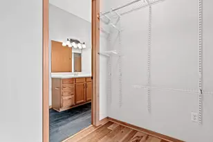 240 Spring St, Saint Paul, MN 55102 - Photo 19