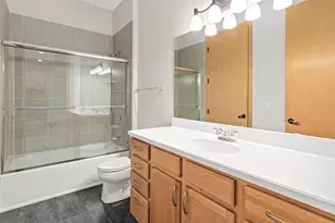 240 Spring St, Saint Paul, MN 55102 - Photo 21