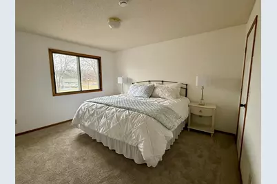 8541 S Pond Trail, Champlin, MN 55316 - Photo 9