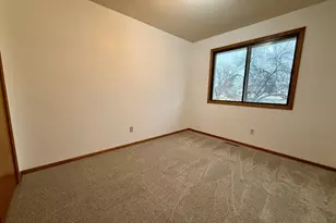 8541 S Pond Trail, Champlin, MN 55316 - Photo 9