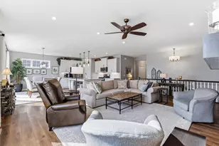 106 Maple Terrace, Waconia, MN 55387 - Photo 5