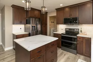 6364 Sunset Hill Pl NW, Rochester, MN 55901 - Photo 13