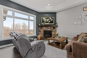 6364 Sunset Hill Pl NW, Rochester, MN 55901 - Photo 9