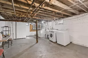 194 Lexington Pkwy N, Saint Paul, MN 55104 - Photo 17