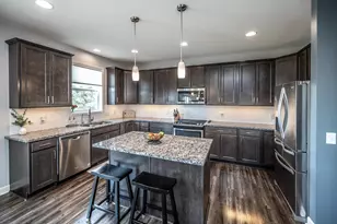 13542 Kentucky Ave, Savage, MN 55378 - Photo 9