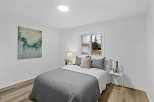 2732 Shenandoah Ln N, Plymouth, MN 55447 - Photo 7