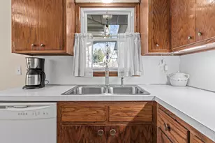 3923 2nd St NE, Columbia Heights, MN 55421 - Photo 11