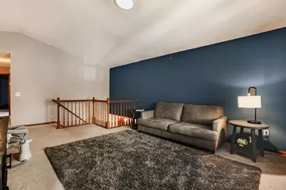 3716 Gershwin Lane N, Oakdale, MN 55128 - Photo 9