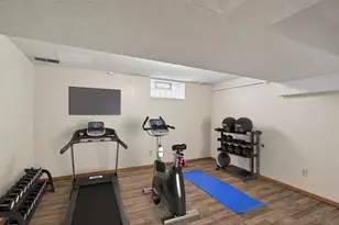 1343 Edmund Ave, Saint Paul, MN 55104 - Photo 27