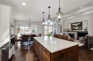 6406 Timber Arch Dr, Chaska, MN 55318 - Photo 11