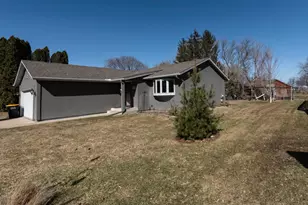 1969 Shakopee Ave E, Shakopee, MN 55379 - Photo 27