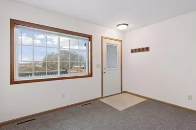 1102 Wheat Street NW, New Prague, MN 56071 - Photo 5