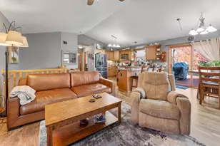 27314 Jody Ave, Chisago City, MN 55013 - Photo 7