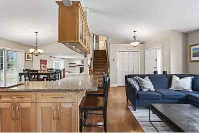 392 Pendryn Hill Curve, Woodbury, MN 55125 - Photo 11