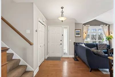 392 Pendryn Hill Curve, Woodbury, MN 55125 - Photo 5