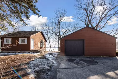 4877 Island View Drive, Mound, MN 55364 - Photo 13