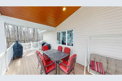 64562 270th Street, Alden, MN 56009 - Photo 9