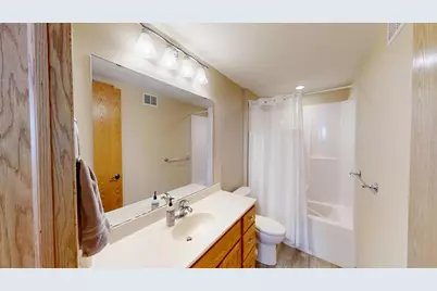 64562 270th Street, Alden, MN 56009 - Photo 39