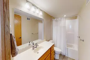 64562 270th St, Alden, MN 56009 - Photo 39