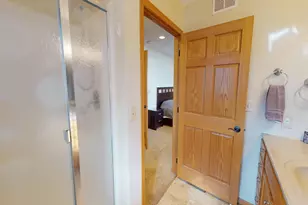 64562 270th St, Alden, MN 56009 - Photo 25