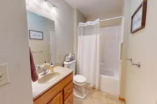 64562 270th St, Alden, MN 56009 - Photo 19