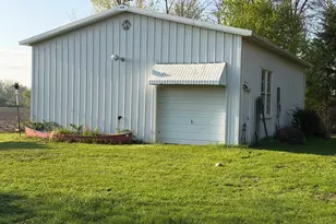 16604 750th Ave, Albert Lea, MN 56007 - Photo 7