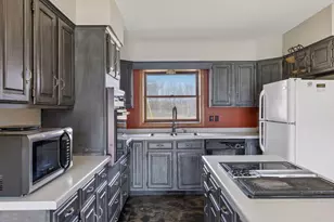 450 Hill Ave, Star Prairie, WI 54026 - Photo 17