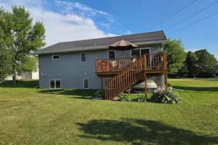 1207 Greenfield Ave, Fergus Falls, MN 56537 - Photo 47