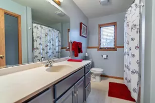 1207 Greenfield Ave, Fergus Falls, MN 56537 - Photo 27