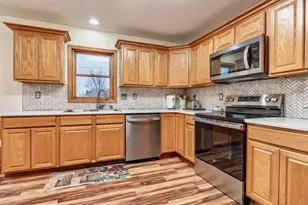 1207 Greenfield Ave, Fergus Falls, MN 56537 - Photo 5