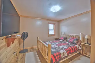 802 3rd St NW, Chisholm, MN 55719 - Photo 17