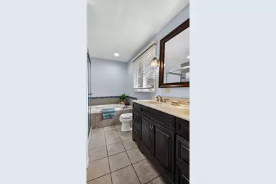 609 Manor Court, Altoona, WI 54720 - Photo 17