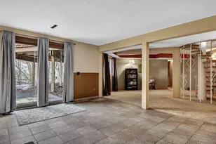 609 Manor Ct, Altoona, WI 54720 - Photo 23