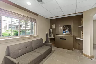 1666 Village Trail E #6, Maplewood, MN 55109 - Photo 25