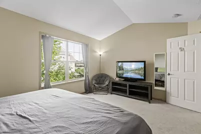 1666 Village Trail E #6, Maplewood, MN 55109 - Photo 17