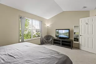 1666 Village Trail E, Maplewood, MN 55109 - Photo 17