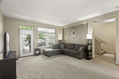 1666 Village Trail E #6, Maplewood, MN 55109 - Photo 5