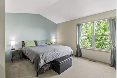 1666 Village Trail E #6, Maplewood, MN 55109 - Photo 15