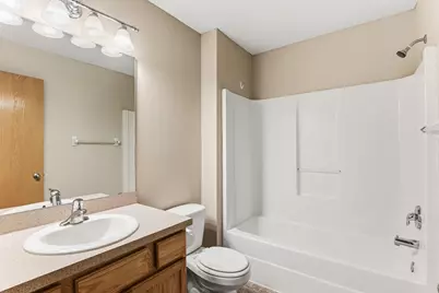 6372 13th Street N, Oakdale, MN 55128 - Photo 13