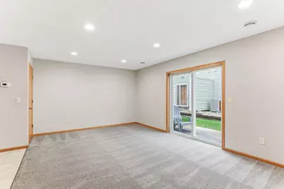 6372 13th Street N, Oakdale, MN 55128 - Photo 7