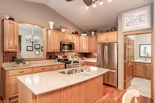 1560 Glenbeigh Knolls, Woodbury, MN 55125 - Photo 11